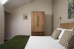 Flat2-cwh One Bedroom Apartment Central Penzance