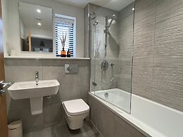 Stunning 3 bed 2 5 Bath Penzance Seaside Balcony