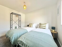 Stunning 3 bed 2 5 Bath Penzance Seaside Balcony