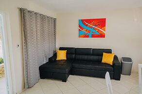 Amazing 1-bedroom Apartment 3 km From Eagle Beach
