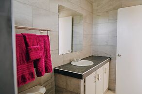 Amazing 1-bedroom Apartment 3 km From Eagle Beach