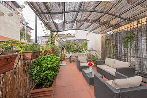 BnButler - Pontaccio 4 con terrazzo