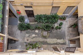 BnButler - Pontaccio 4 con terrazzo