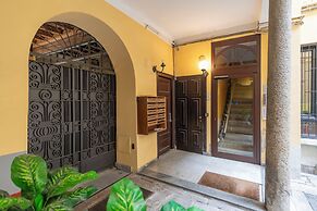 BnButler - Pontaccio 4 con terrazzo