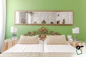 Hotiday Room Collection - Venezia Santa Lucia