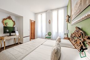 Hotiday Room Collection - Venezia Santa Lucia