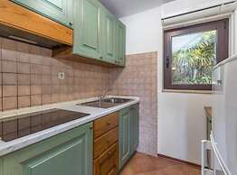 Apartments Villa Mirna