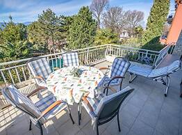 Apartments Villa Mirna