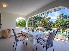 Apartments Villa Mirna