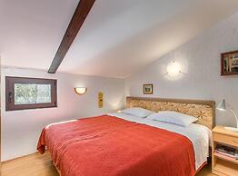 Apartments Villa Mirna