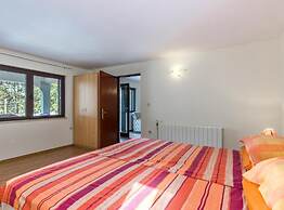 Apartments Villa Mirna