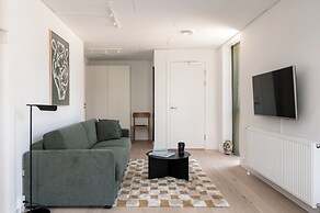 Beach Gardens 46 by Daniel&Jacob's