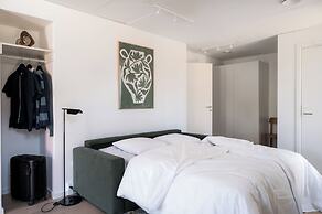 Beach Gardens 46 by Daniel&Jacob's