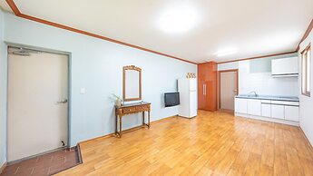 Ganghwado Byeolbatjigi Pension