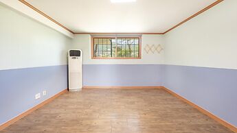 Ganghwado Byeolbatjigi Pension