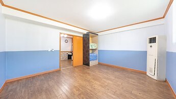 Ganghwado Byeolbatjigi Pension