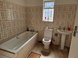 Harare Haven Cottage Retreat