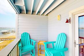 Summer House West Condos