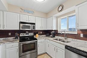 Summer House West Condos