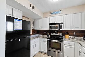 Summer House West Condos