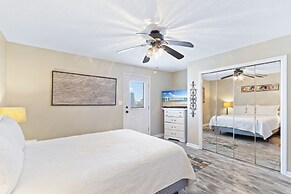 Summer House West Condos