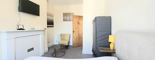 Ashford Cozy Apartment in Town Centre