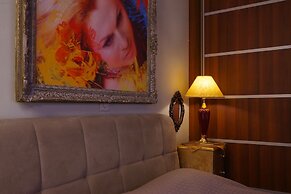 Violeta s Seaview Apartment in Piraeus