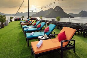 Le Journey Luxury Cruise Lan Ha Bay