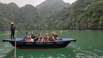 Le Journey Luxury Cruise Lan Ha Bay