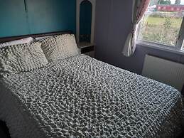 2 Bed Cambridge Lodge