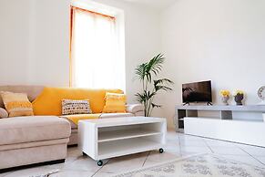 Apartment in Villa Between Como and Switzerland