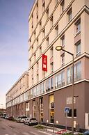 Ibis Acheres St Germain En Laye