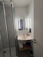 Sure Hotel by Best Western Nimes Est