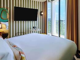 Mercure Paris Butte Montmartre Basilique