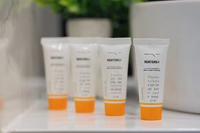 Andersa Apartment near Old Town by Renters