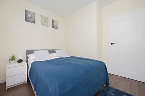 Andersa Apartment near Old Town by Renters