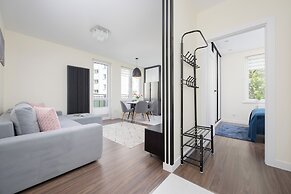 Andersa Apartment near Old Town by Renters