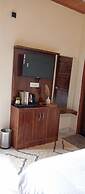 HOTEL THE PINE VILLA MUSSOORIE