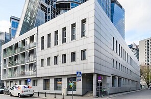 Lumina comfy studio near WeWork