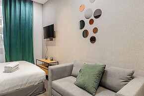 Lumina comfy studio near WeWork