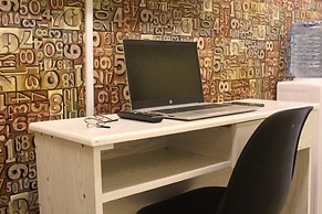 Hidden Gems Studio Apartments