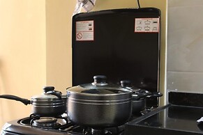 Hidden Gems Studio Apartments