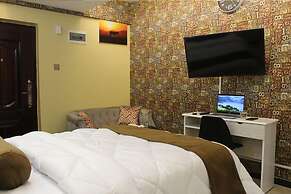 Hidden Gems Studio Apartments