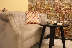 Hidden Gems Studio Apartments