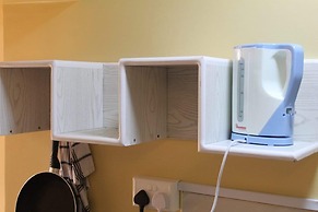 Hidden Gems Studio Apartments