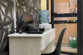 Hidden Gems Studio Apartments