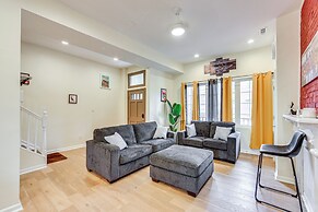 Modern Pittsburgh Home w/ Rooftop Deck & Backyard