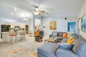 North Port Home w/ Charming Lanai ~ 7 Mi to Beach