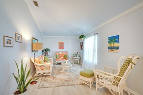 North Port Home w/ Charming Lanai ~ 7 Mi to Beach