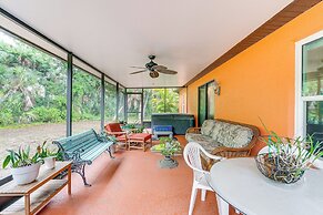 North Port Home w/ Charming Lanai ~ 7 Mi to Beach